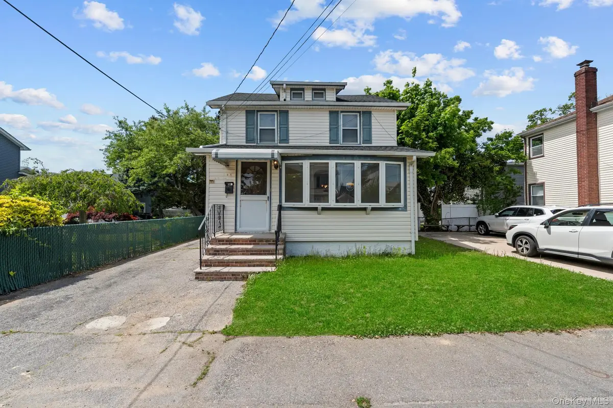 1 Lewis Place, Lynbrook, NY 11563 - #1