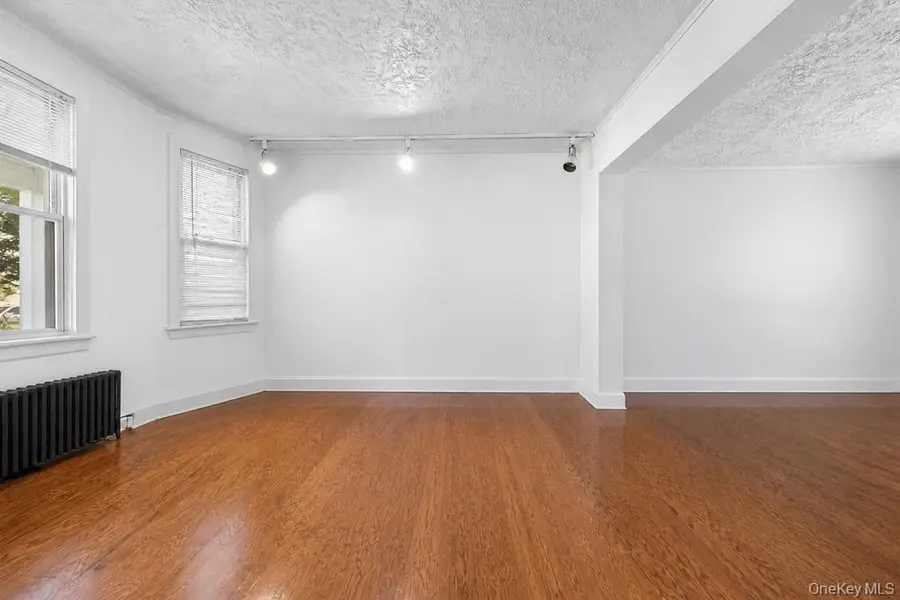 21 Mount Joy Place, New Rochelle, NY 10801 - #2
