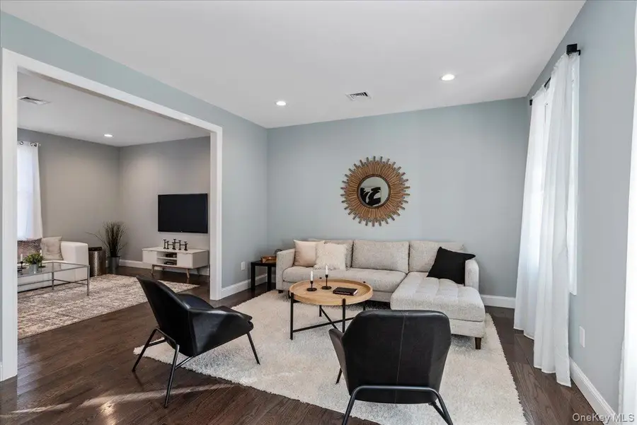 71 Stuyvesant Avenue, Mastic, NY 11950 - #3