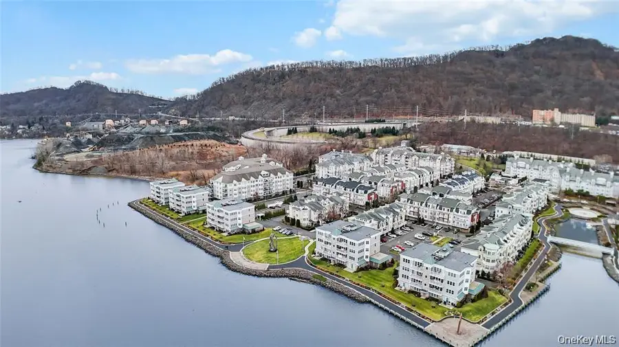 3 Harbor Pointe Drive, Haverstraw, NY 10927 - #2