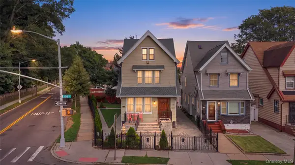 8401 104th Street, Richmond Hill, NY 11418