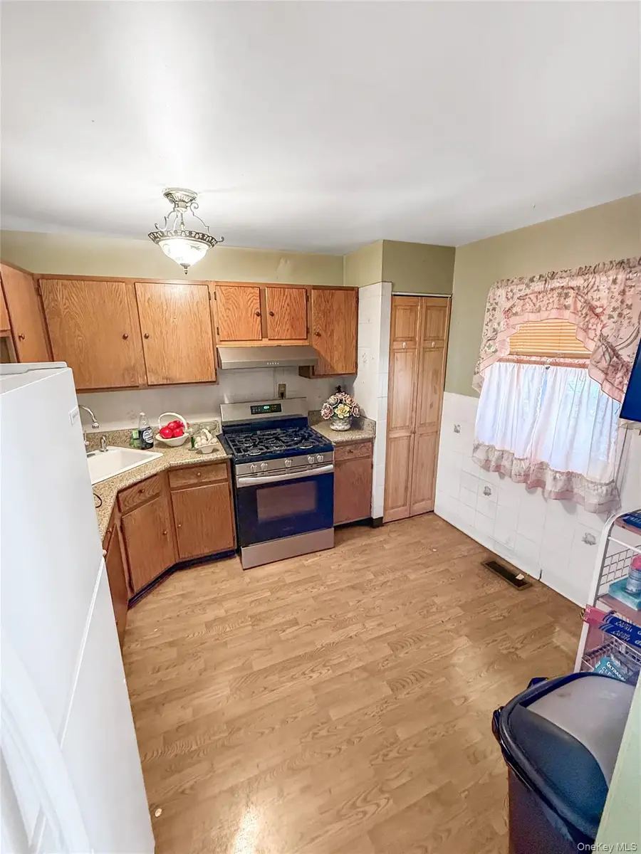 702 Saint Anns Avenue, Bronx, NY 10455 - #3