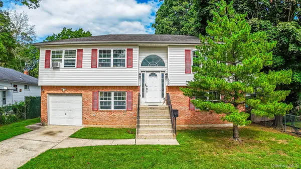 1056 Arthur Street, Uniondale, NY 11553