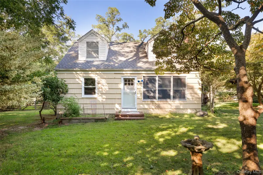 4 Acacia Road, Rocky Point, NY 11778 - #3
