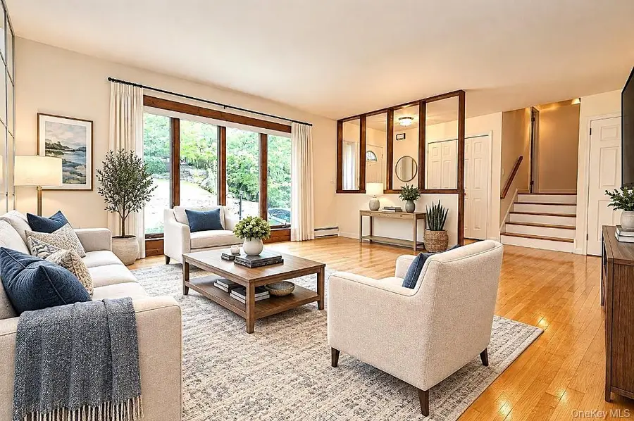 12 Charlotte Place, Hartsdale, NY 10530 - #3