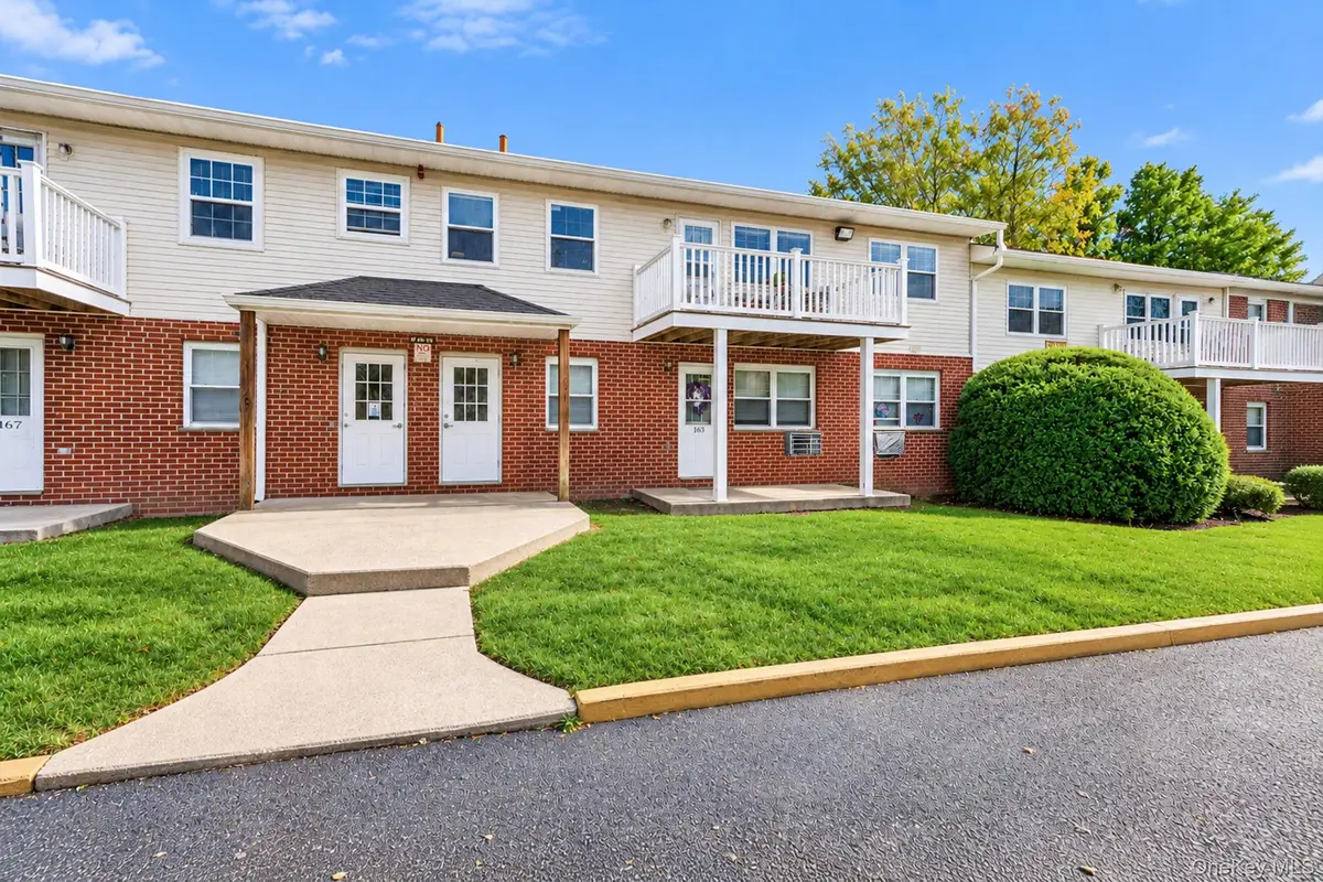 1 Hemlock Drive #F164, Bay Shore, NY 11706 - #1