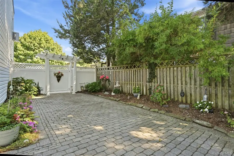 75 Bayview Drive, Oakdale, NY 11769 - #3