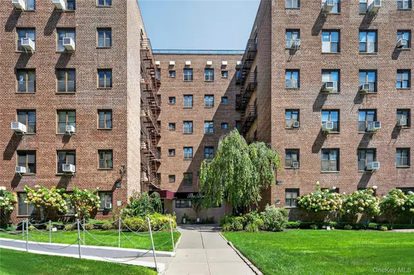 87-19 204th Street #A61, Hollis Hills, NY 11423