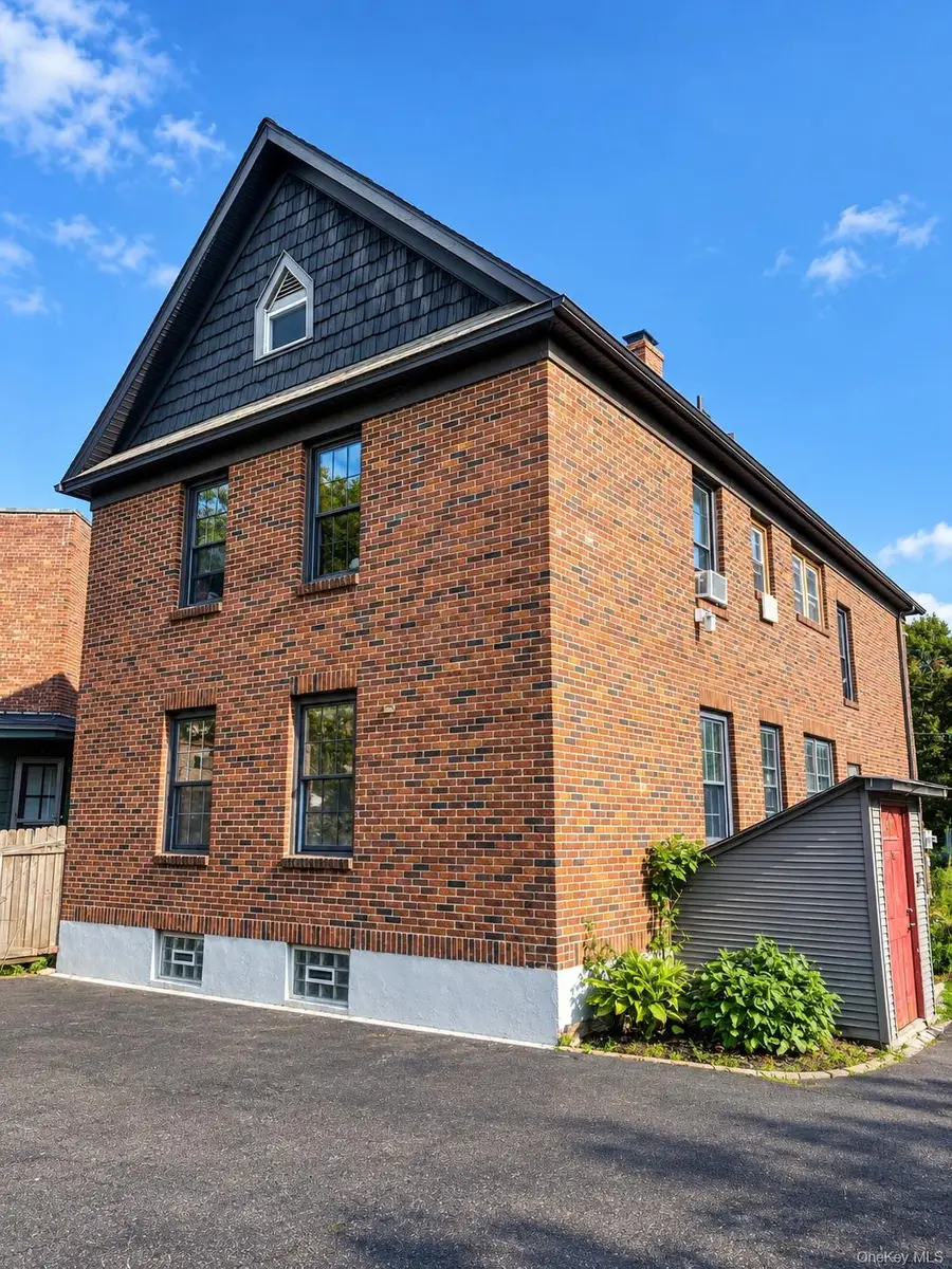 6 View Avenue, Albany, NY 12209 - #3