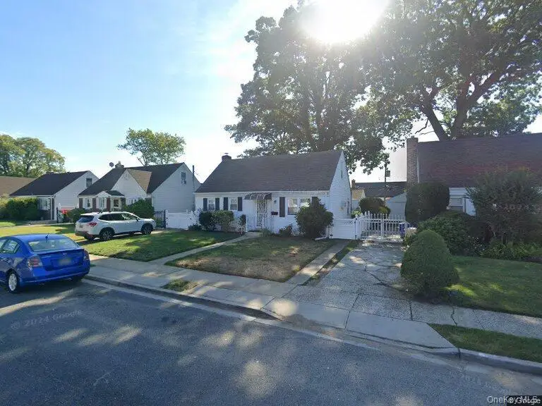 178 Warwick Road, Elmont, NY 11003 - #1