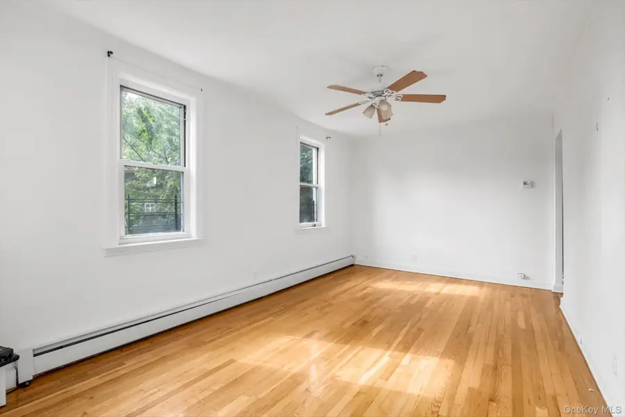 1930 Colden Avenue, Bronx, NY 10462 - #3
