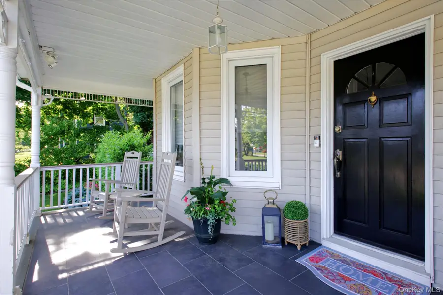 444 Lakeview Avenue, Rockville Centre, NY 11570 - #2