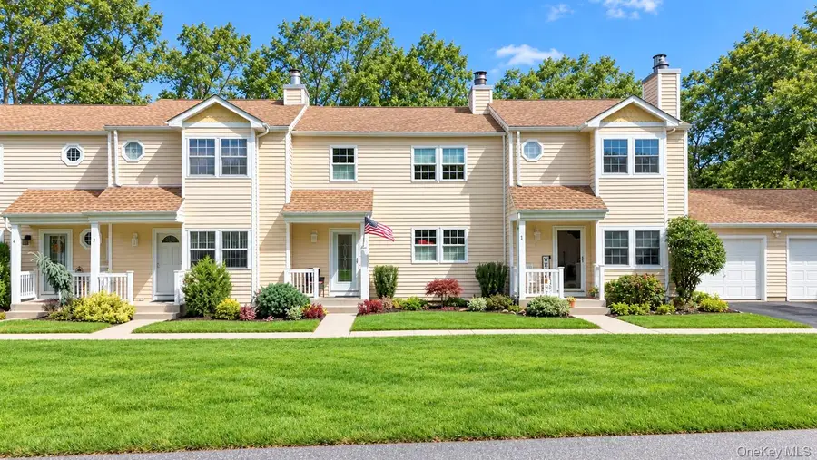 2 Adams Commons, Yaphank, NY 11980 - #3