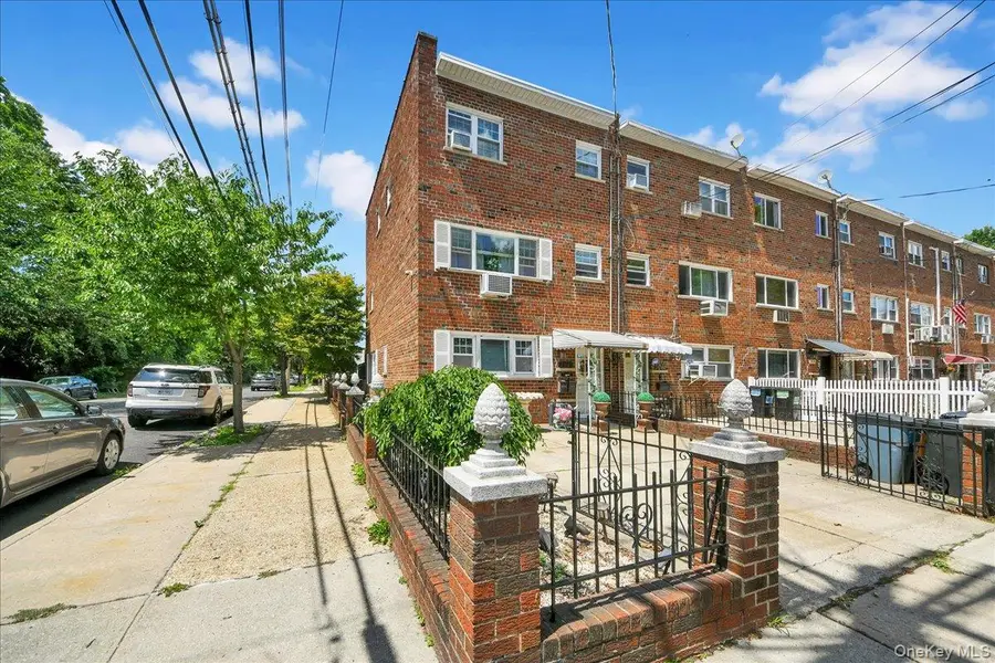 2521 Hollers Avenue, Bronx, NY 10475 - #2