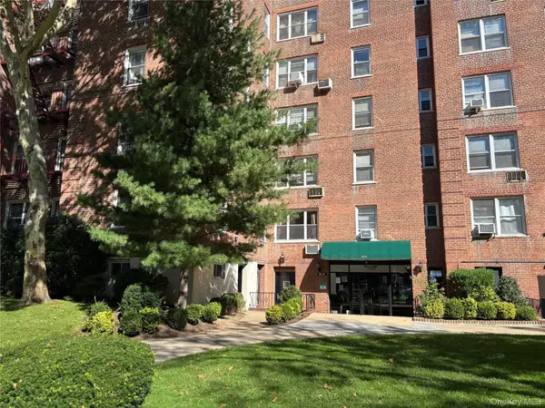 26-21 Union Street #6D, Flushing, NY 11354