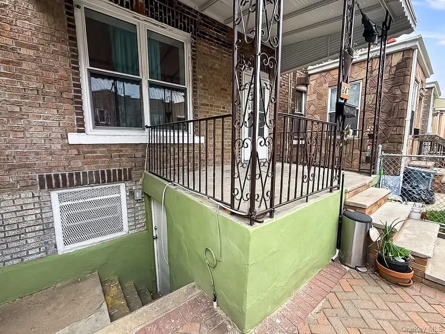 247 E 26th Street, Brooklyn, NY 11226 - #2