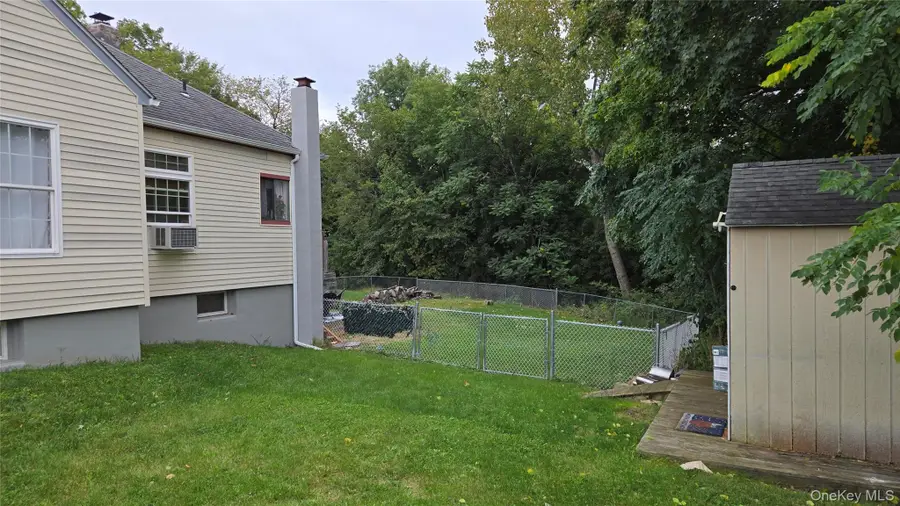 102 Sproat Street, Middletown, NY 10940 - #2