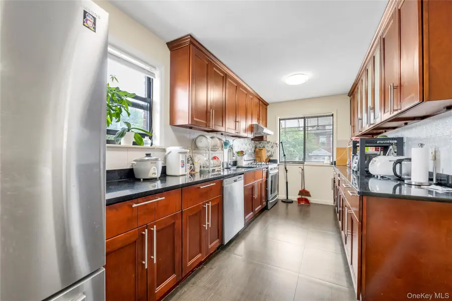 2518 123rd Street, Flushing, NY 11354 - #2