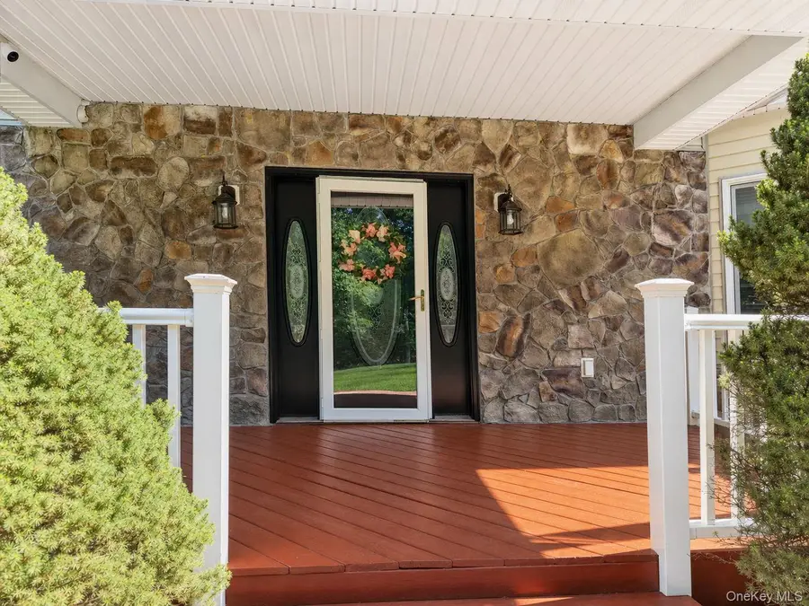 1150 E Mombasha Road, Monroe, NY 10950 - #2
