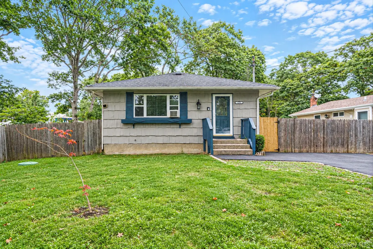 129 Shinnecock Avenue, Mastic, NY 11950 - #1