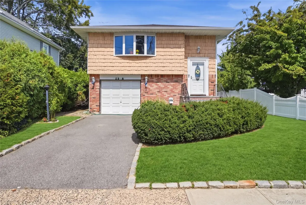 29 Suffolk Road #A, Massapequa, NY 11758 - #1