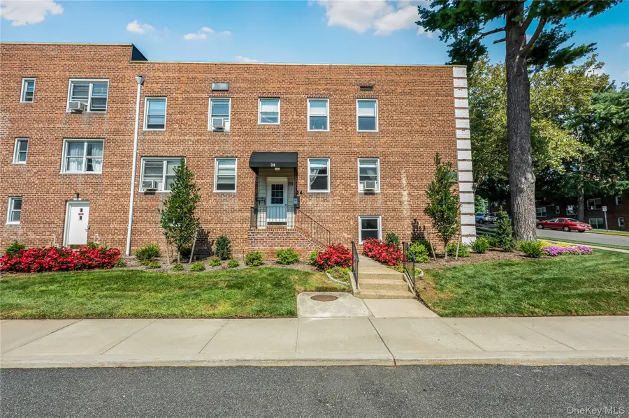 24 Edwards Street, #1G, Roslyn Heights, NY 11577 - #2