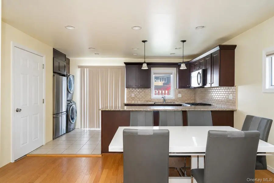 11 Schuyler Terrace, Bronx, NY 10465 - #3