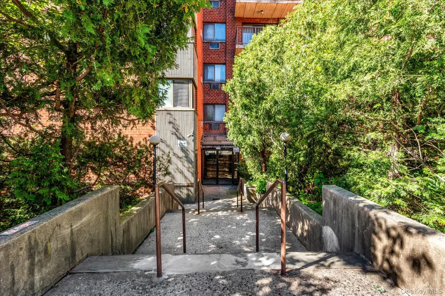 139-35 35th Avenue #6E, Flushing, NY 11354 - #3