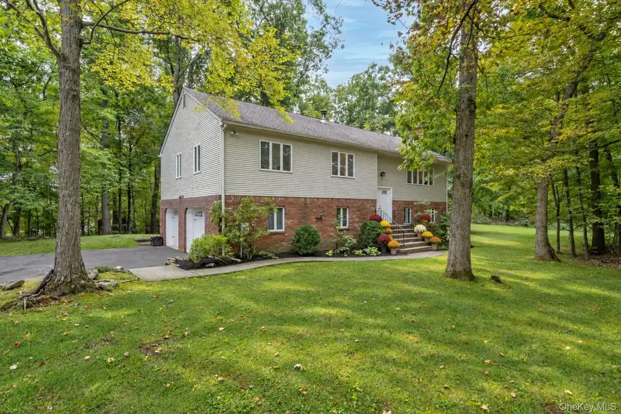 116 Stanwood Road, Bedford Corners, NY 10549 - #2