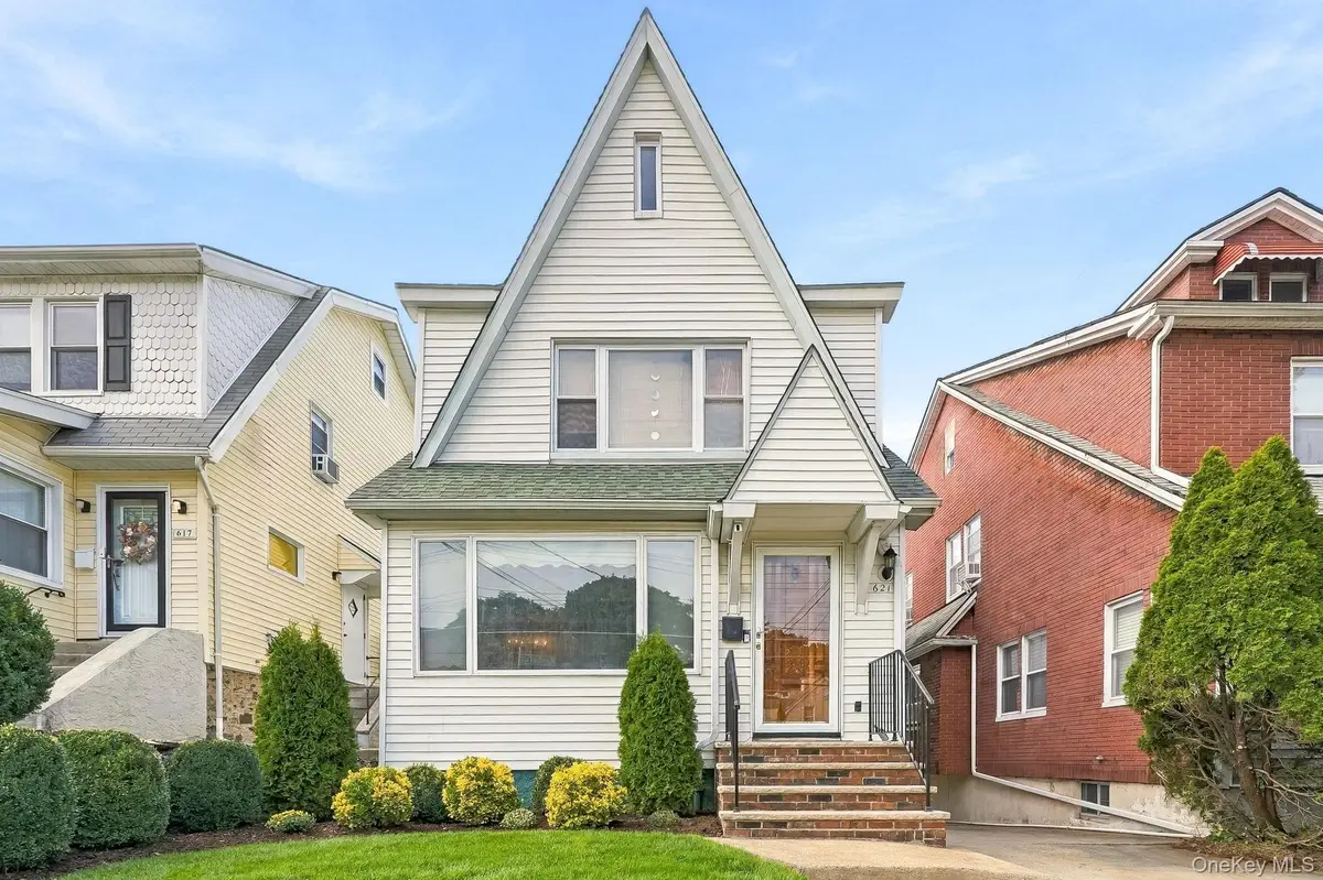 621 Kimball Avenue, Yonkers, NY 10704 - #1