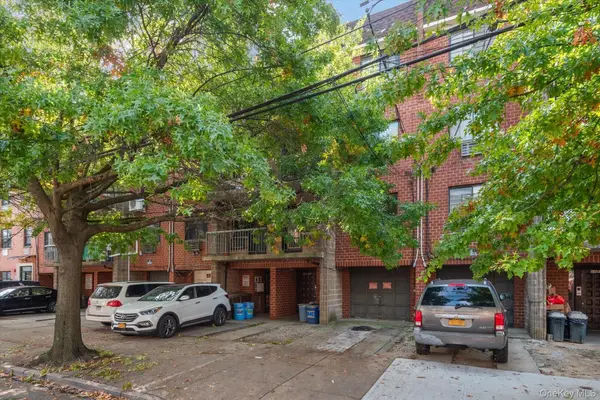 140-14 33rd Avenue #101, Flushing, NY 11354