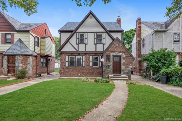 11735 224th Street, Cambria Heights, NY 11411