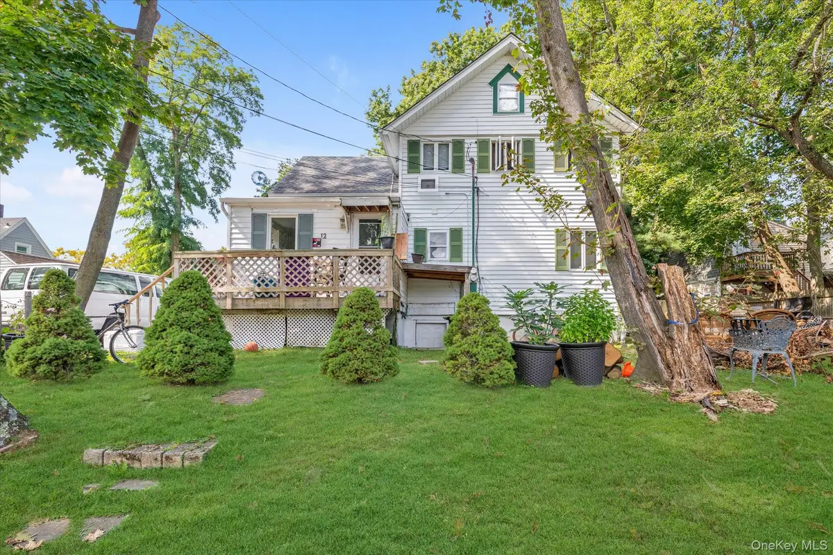 12 Beech Court, Glen Cove, NY 11542 - #1