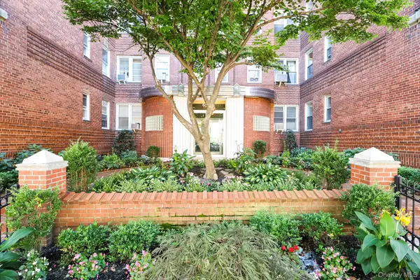 65-36 Wetherole Street #101, Rego Park, NY 11374