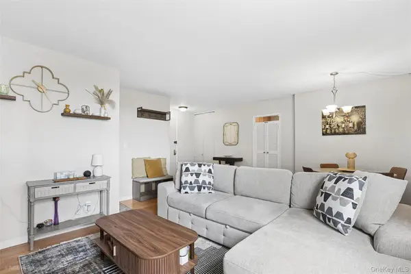 52-30 39th Drive #7G, Woodside, NY 11377