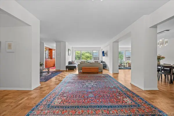 750 Kappock Street #405, Bronx, NY 10463