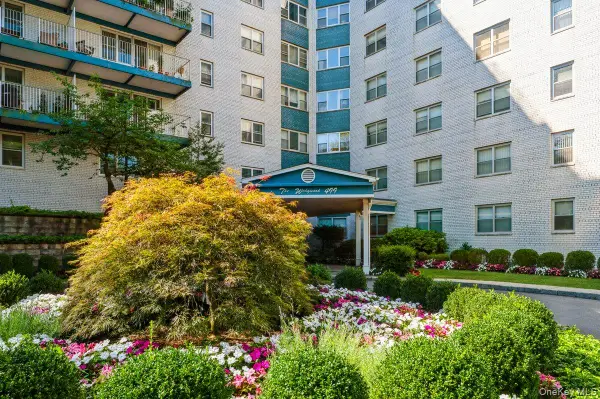 499 N Broadway #3A, White Plains, NY 10603