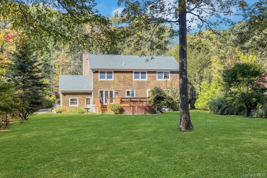 25 Wildwood Road, Katonah, NY 10536 - #2