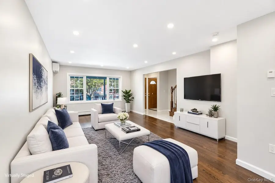 147-48 76th Road, Flushing, NY 11367 - #3