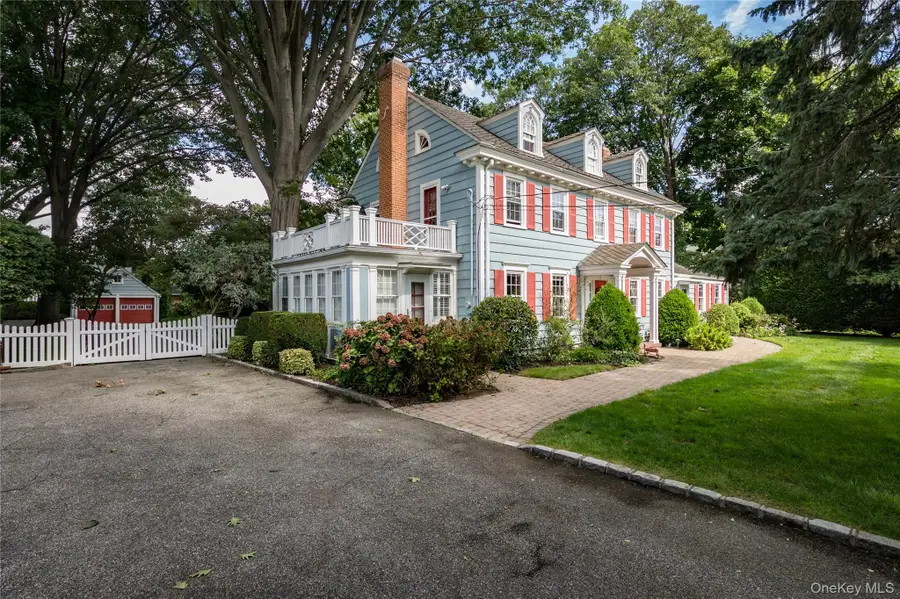41 Butler Street, Westbury, NY 11590 - #3