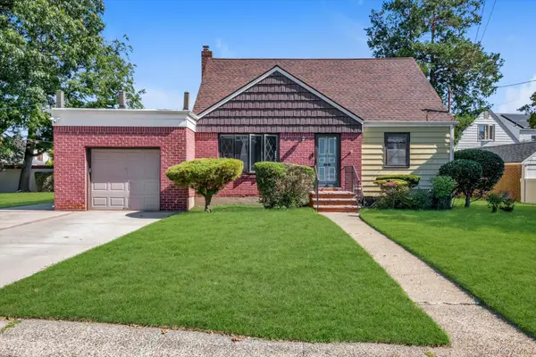 65 Clearstream Avenue, Valley Stream, NY 11580