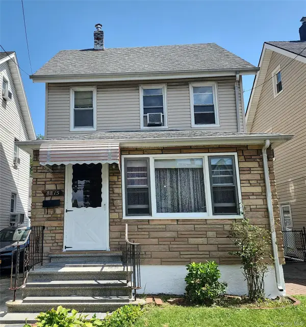 88-15 Ashford Street, Queens Village, NY 11427