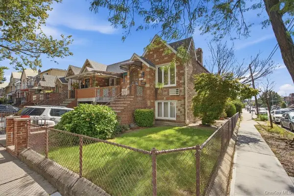 21-83 46th Street, Astoria, NY 11105