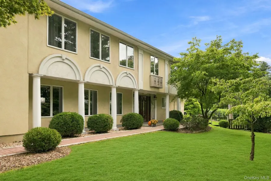 611 Knollwood Road, White Plains, NY 10603 - #3