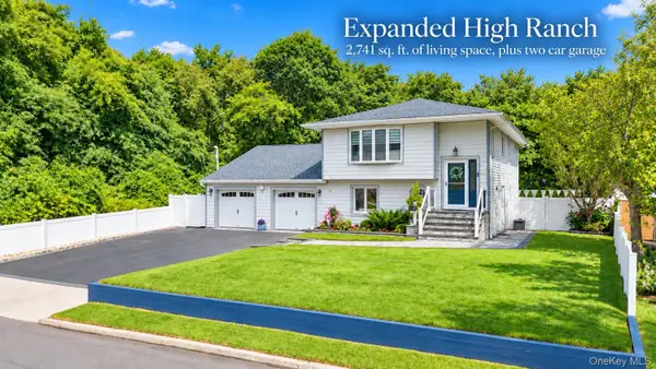 175 Stuyvesant Road, Oakdale, NY 11769