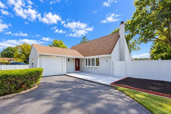 14 Arcadia Drive, Dix Hills, NY 11746