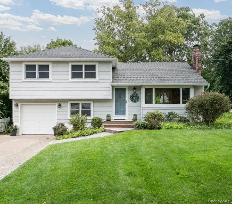 30 Sheppard Lane, Huntington, NY 11743 - #2