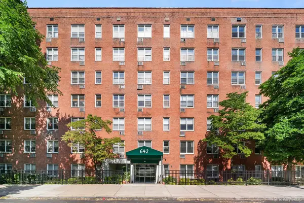 642 Locust Street #4H, Mount Vernon, NY 10552