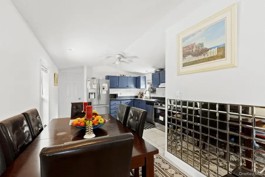 105 Oakview Hwy #180, East Hampton, NY 11937 - #3