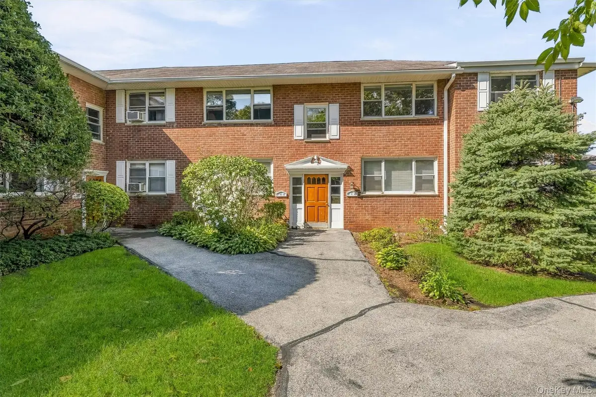 121 N Broadway #22K, White Plains, NY 10603 - #1